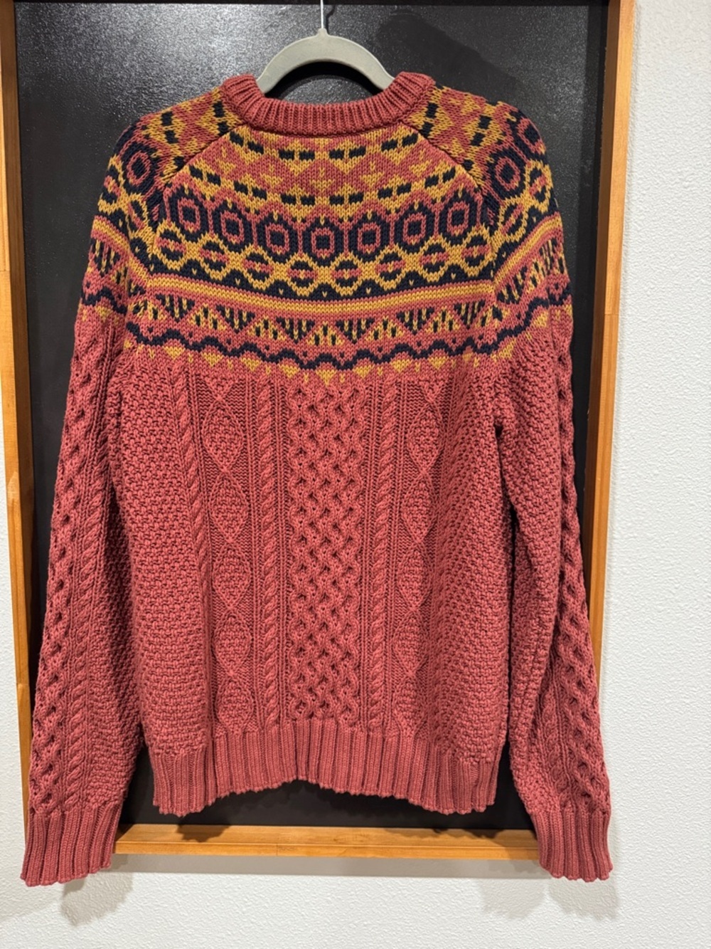 L.L. Bean signature Rust Cable-Knit Fair Isle Crew Sweater NWT - Picture 4 of 6